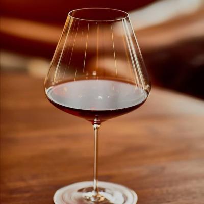 Handmade glassware manufacturer red wine glass goblet